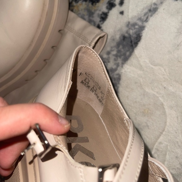 Pauline Style Shoes - Picture 6 of 7